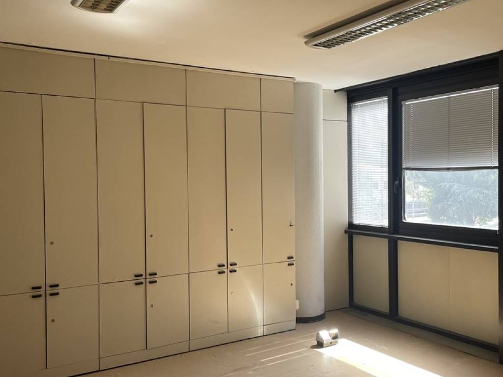 ufficio in affitto a Perugia in zona Prepo