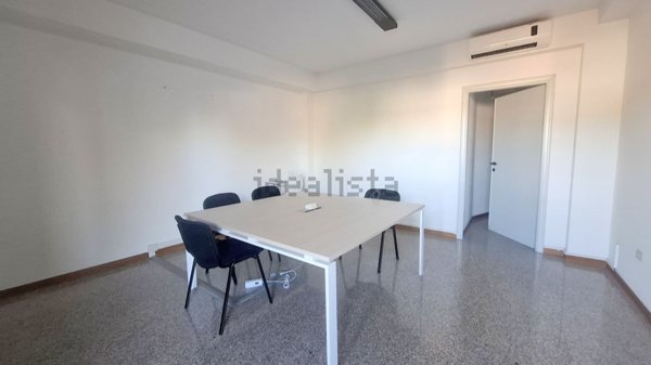 ufficio in affitto a Perugia in zona Ferro di Cavallo