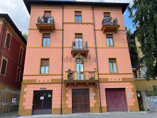 negozio in affitto a Perugia in zona Monteluce