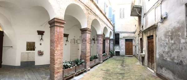appartamento in affitto a Perugia in zona Centro Città