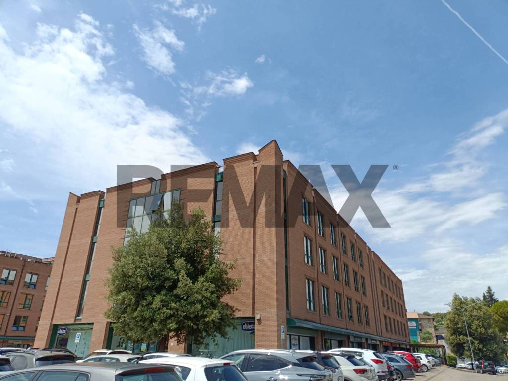 ufficio in affitto a Perugia in zona Prepo