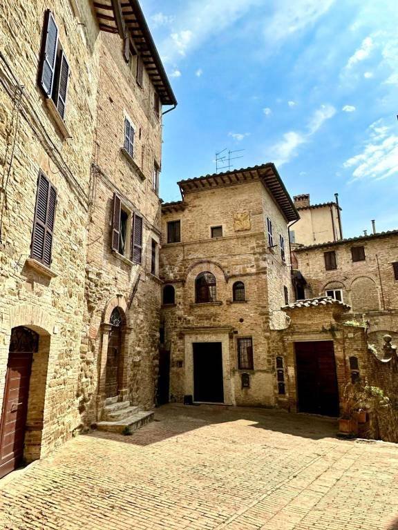 appartamento in affitto a Perugia in zona Centro Città