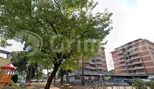 locale commerciale in affitto a Perugia in zona Madonna Alta