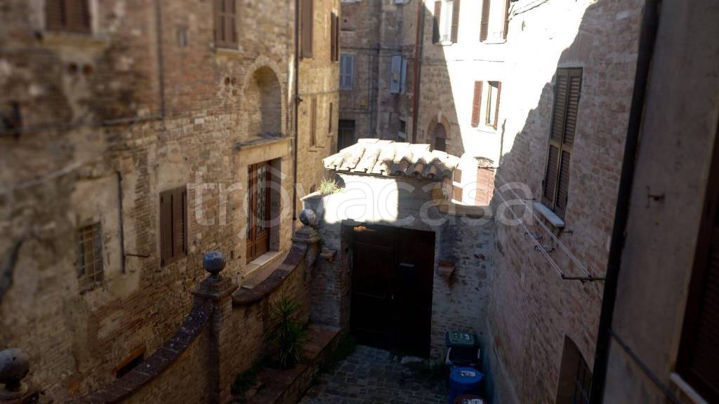 appartamento in affitto a Perugia in zona Centro Città