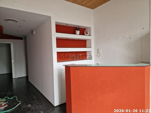 locale commerciale in affitto a San Giustino