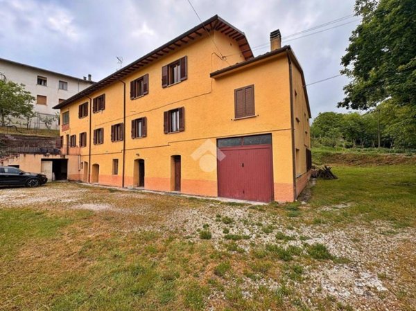 appartamento in affitto a Sigillo