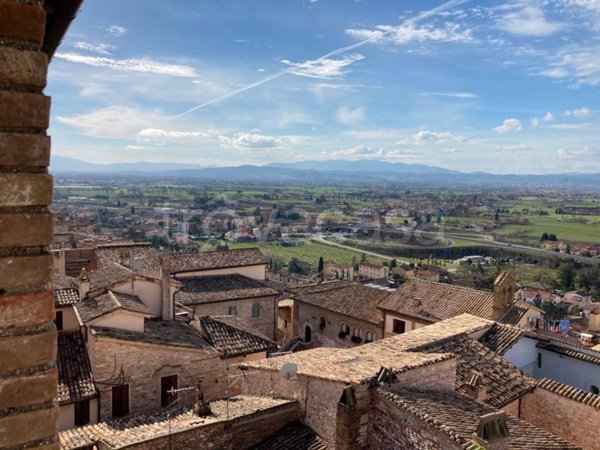 appartamento in affitto a Spello