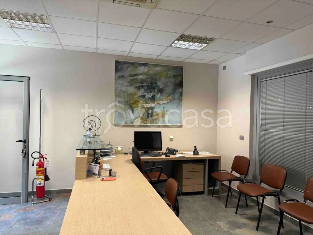 ufficio in affitto a Spello
