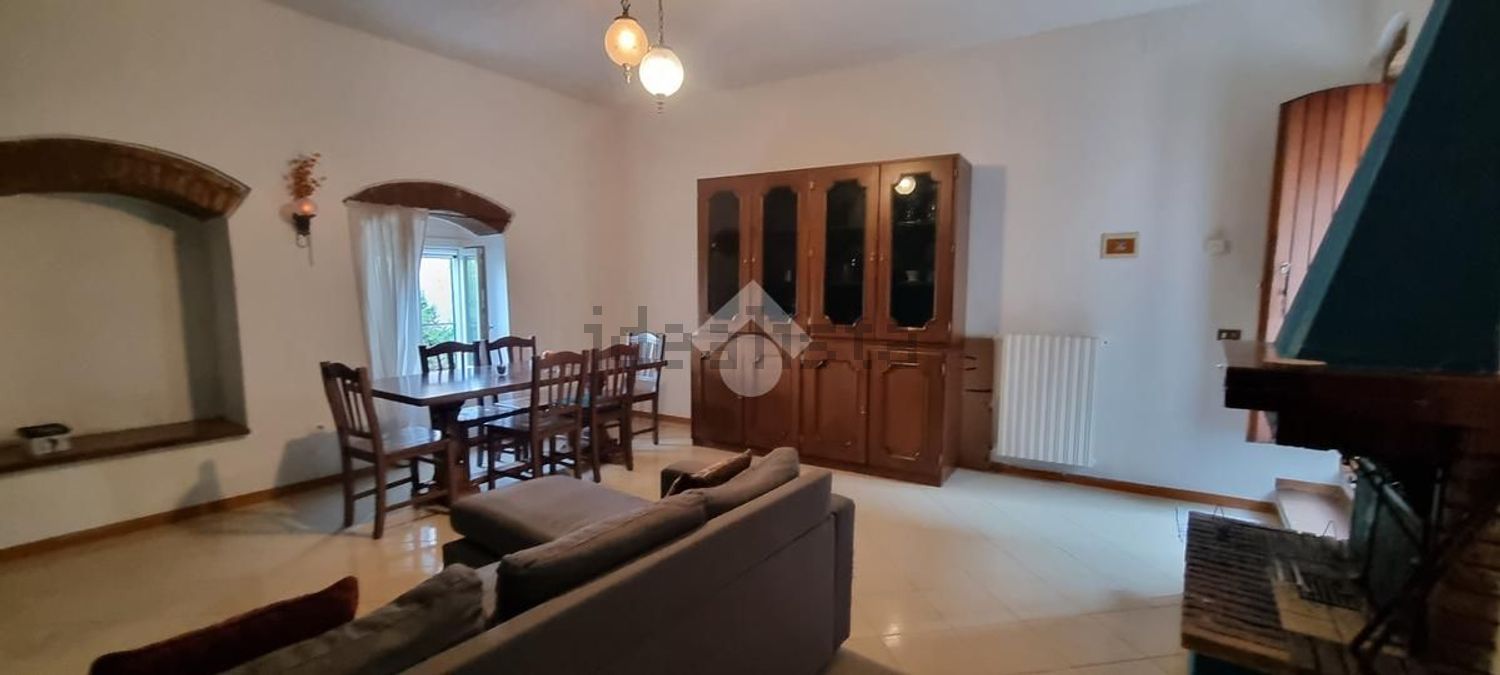 appartamento in affitto a Spello