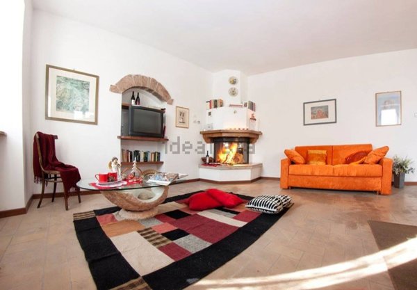 appartamento in affitto a Spello