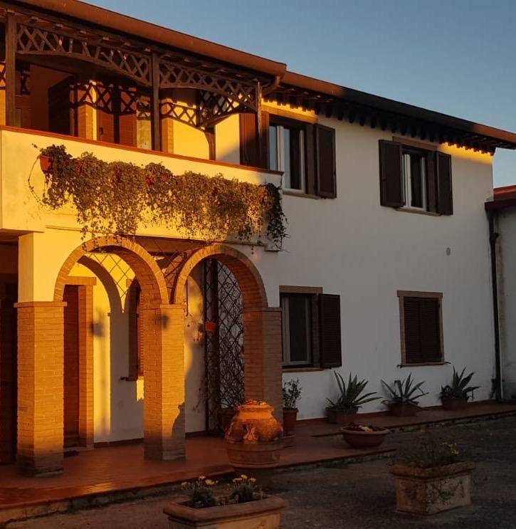 appartamento in affitto a Spello in zona Limiti