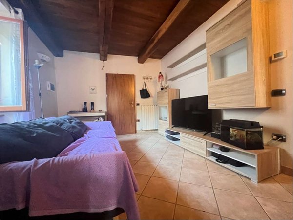 appartamento in affitto a Spoleto in zona Protte