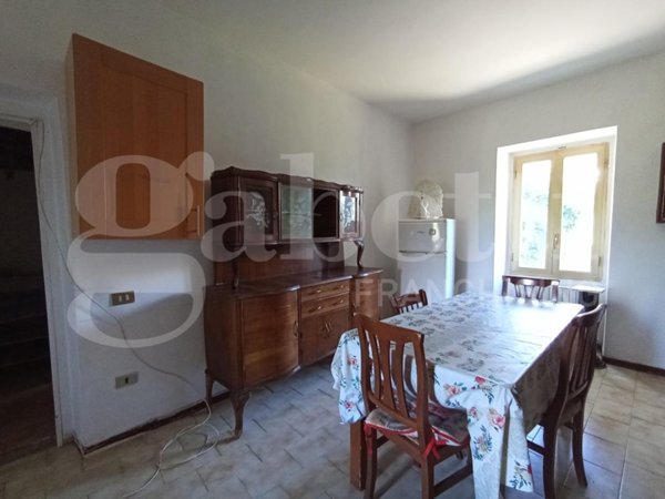 appartamento in affitto a Spoleto in zona Pontebari