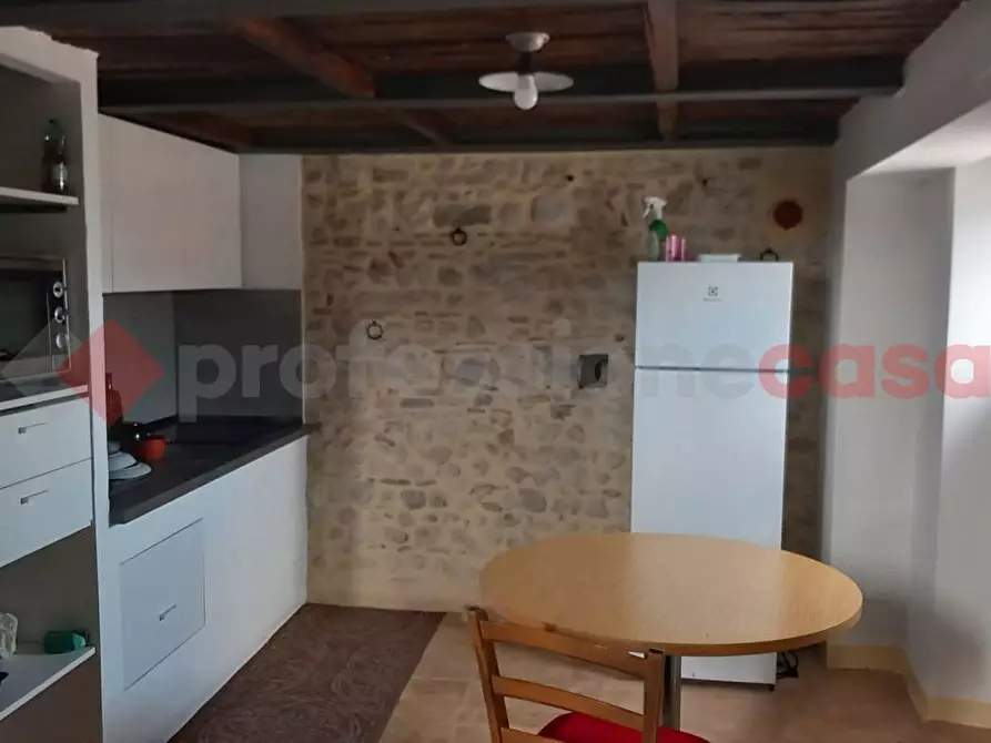 appartamento in affitto a Spoleto in zona Pontebari