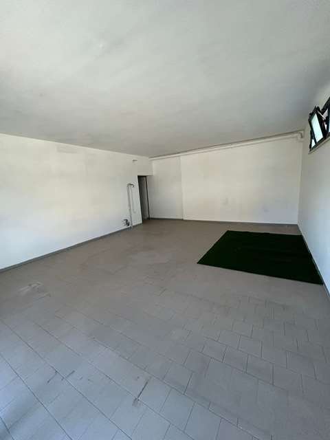 negozio in affitto a Spoleto