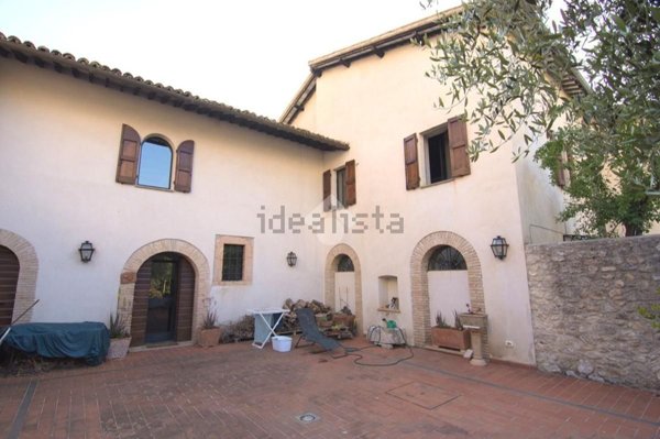 appartamento in affitto a Spoleto