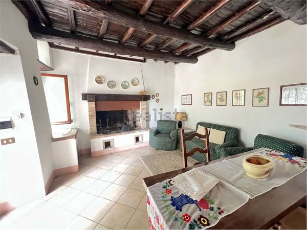 appartamento in affitto a Spoleto in zona Collicelli