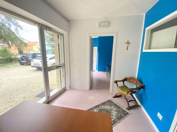 ufficio in affitto a Spoleto in zona San Giovanni di Baiano