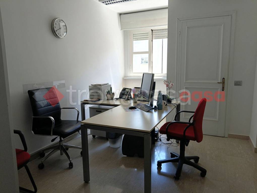 ufficio in affitto a Spoleto in zona Collerisana