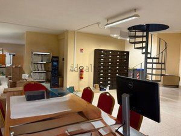 locale di sgombero in affitto a Spoleto