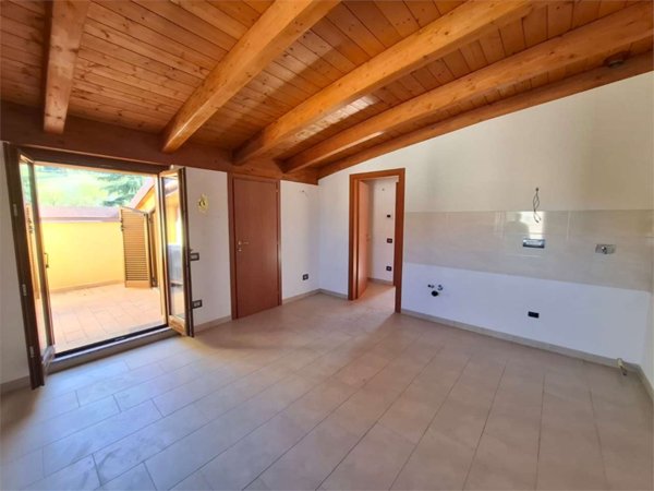 appartamento in affitto a Spoleto in zona San Giovanni di Baiano