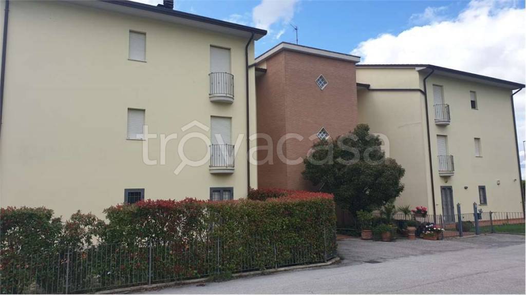 appartamento in affitto a Todi in zona Pantalla