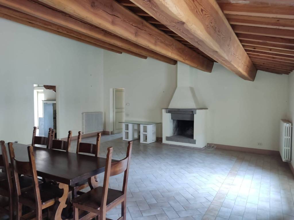 appartamento in affitto a Todi
