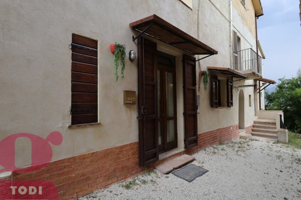 appartamento in affitto a Todi