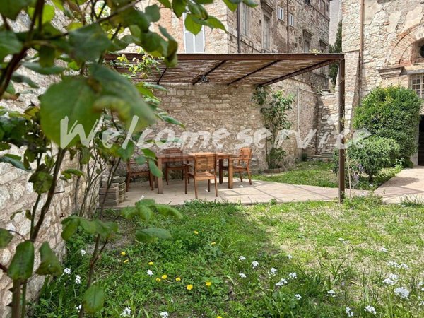 appartamento in affitto a Todi