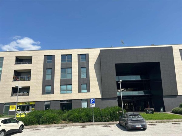 pentavano in affitto a Todi