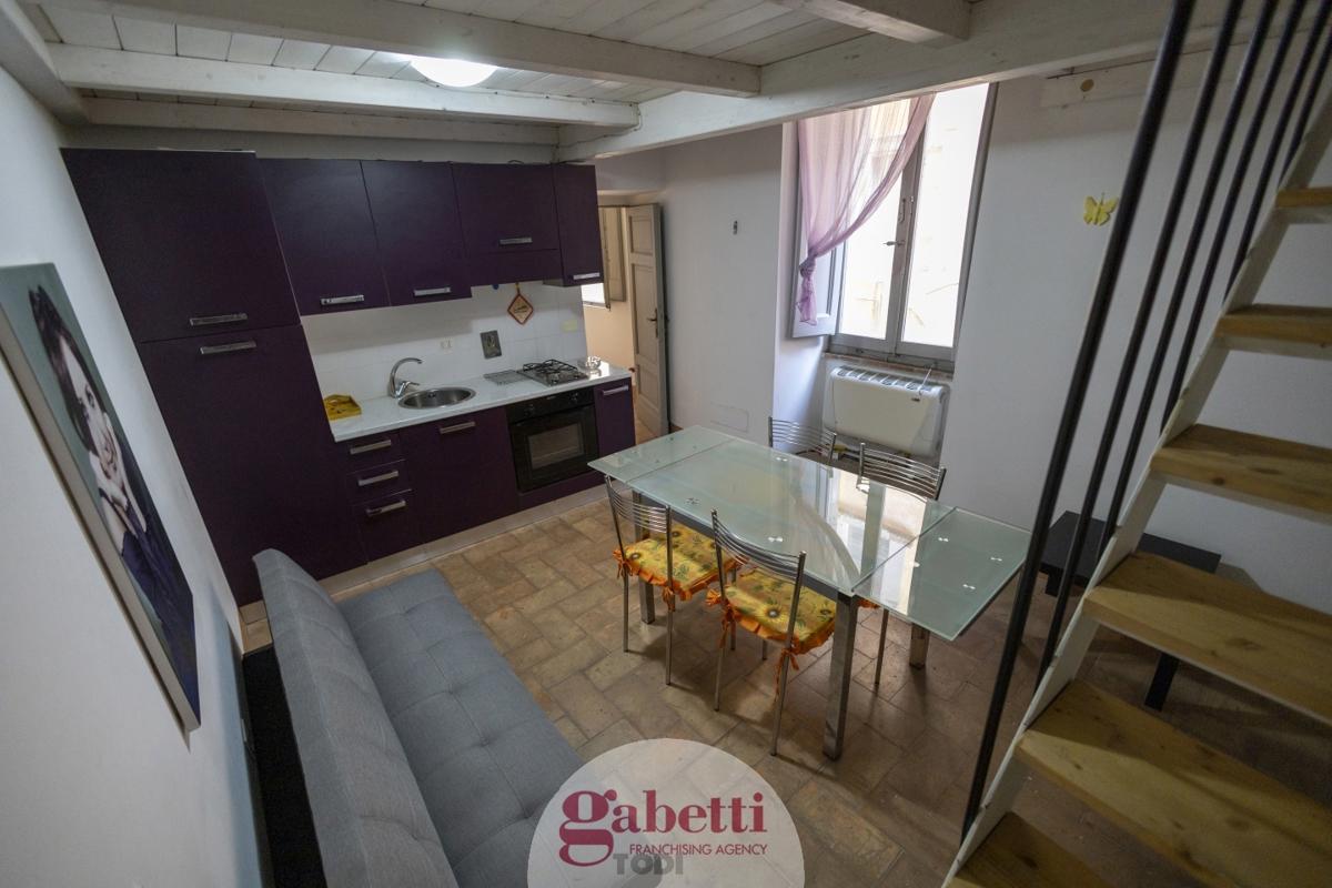 appartamento in affitto a Todi
