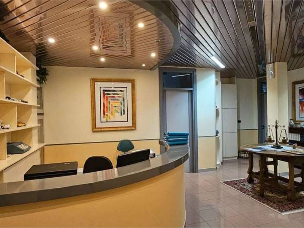 ufficio in affitto a Todi