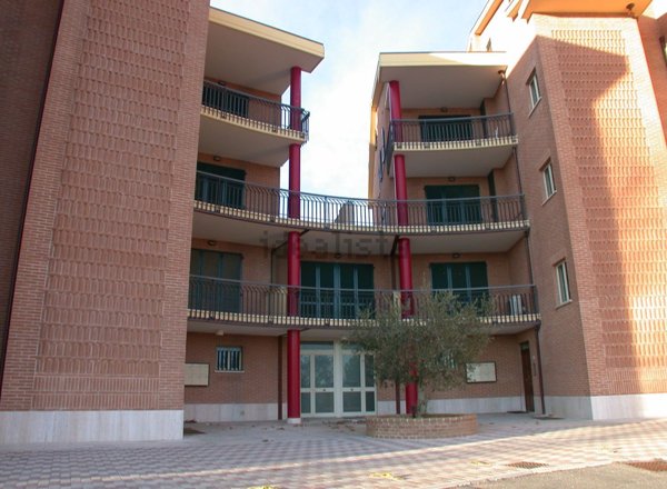 ufficio in affitto a Todi