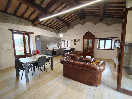 casa indipendente in affitto a Todi