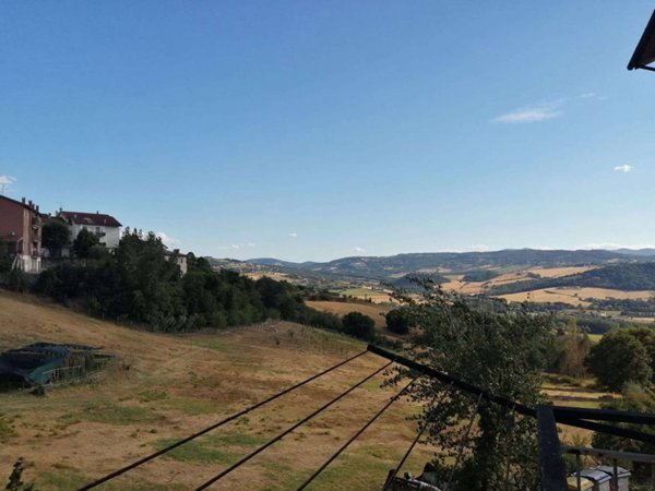 appartamento in affitto a Todi