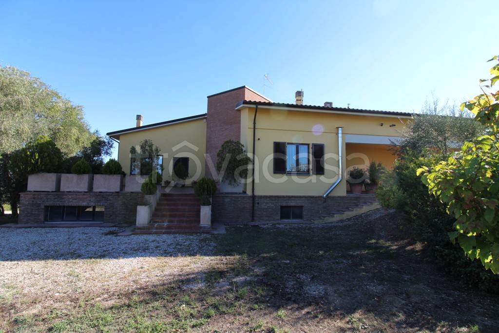 casa indipendente in affitto a Torgiano in zona Brufa