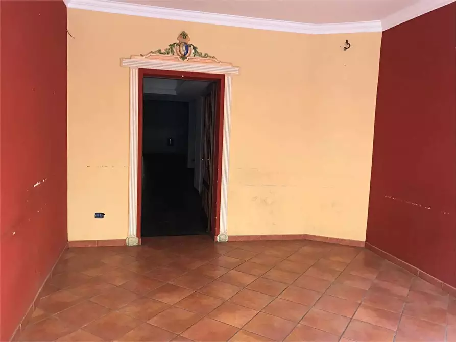locale commerciale in affitto a Torgiano