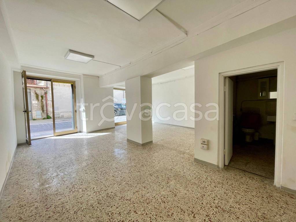 monolocale in affitto a Trevi