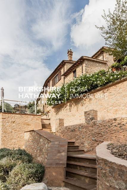 appartamento in affitto a Trevi in zona Coste