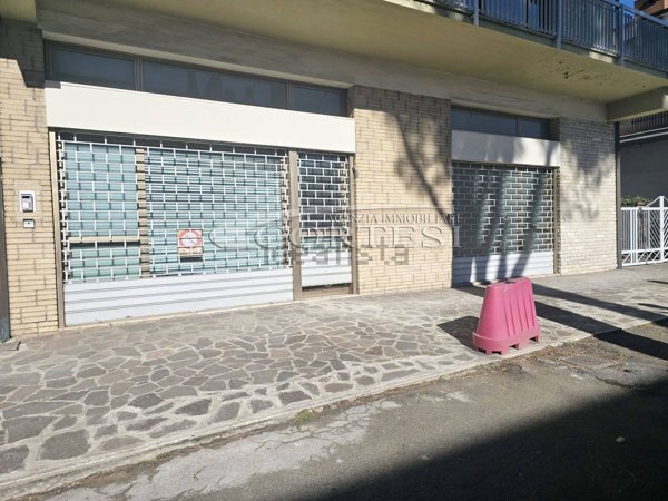 locale di sgombero in affitto ad Umbertide