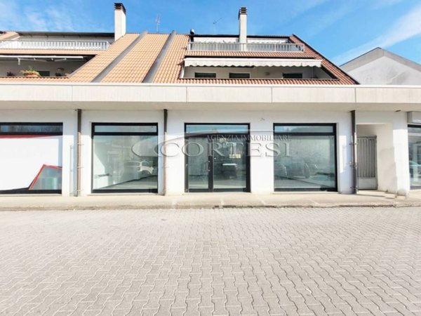 negozio in affitto ad Umbertide