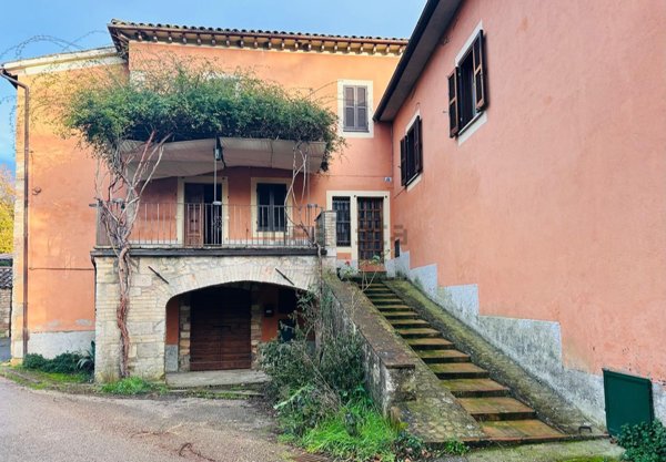 esavano in affitto ad Acquasparta