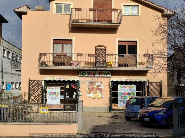 locale commerciale in affitto ad Amelia
