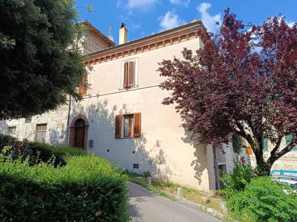 appartamento in affitto ad Amelia