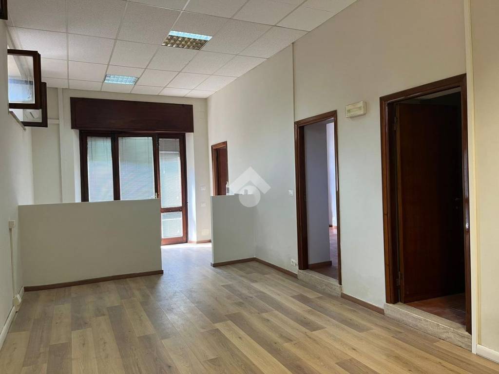 ufficio in affitto ad Amelia