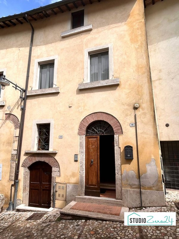 appartamento in affitto ad Amelia