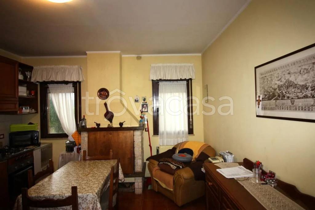 appartamento in affitto ad Amelia