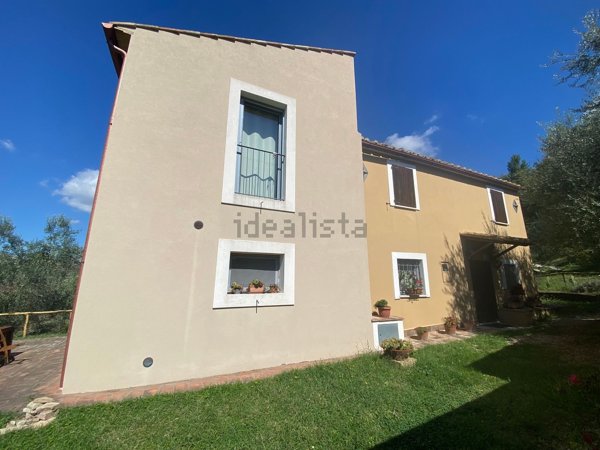 casale in affitto ad Amelia