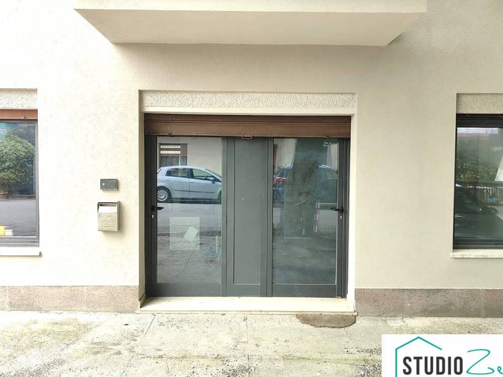 negozio in affitto ad Amelia