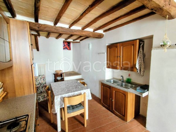 casa indipendente in affitto ad Amelia